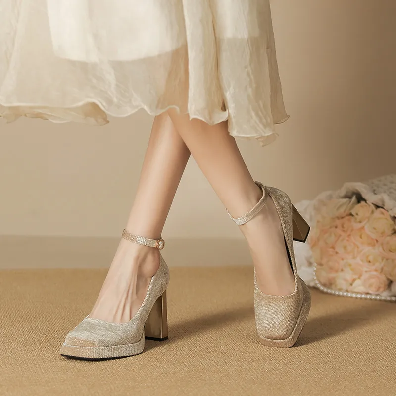 Lan Miao Chunky Heel High Heels Women's-11