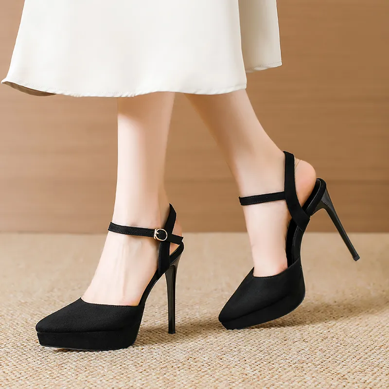 Lan Miao Slim Heel High Heels Women's Black-3