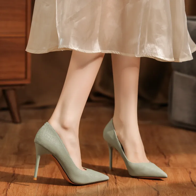 Lan Miao Slim Heel High Heels Women's Green-1