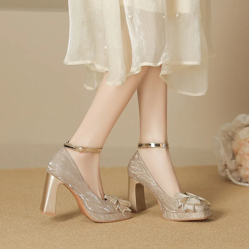 Lan Miao Chunky Heel High Heels Women's-1