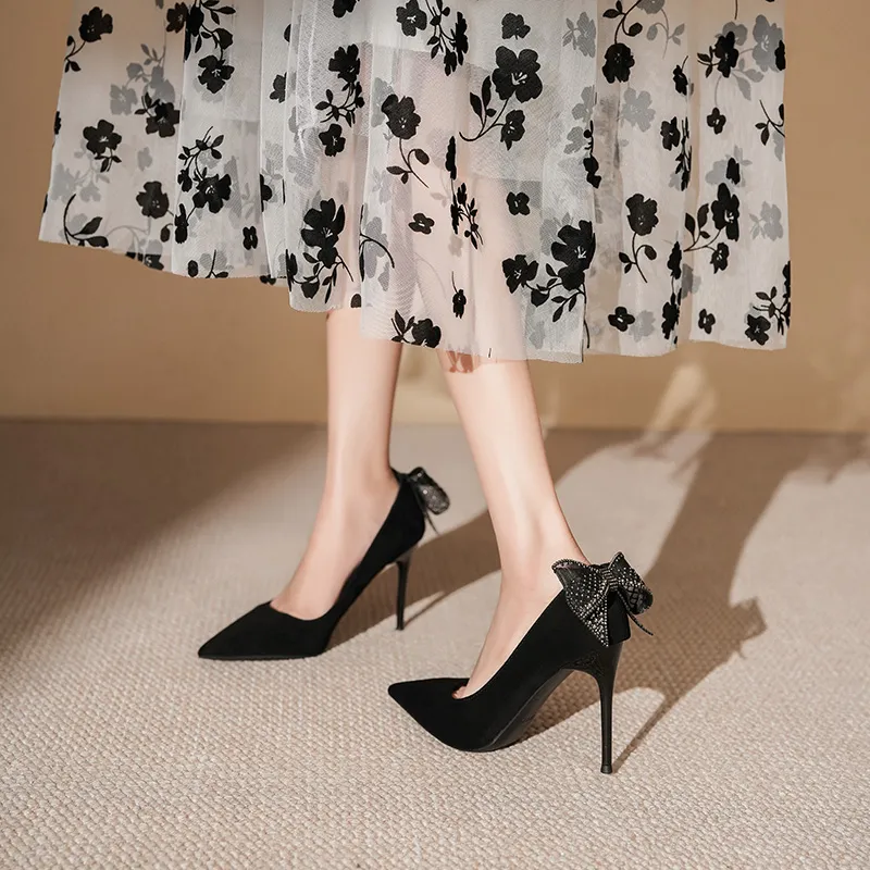 Lan Miao Slim Heel High Heels Women's Black-2