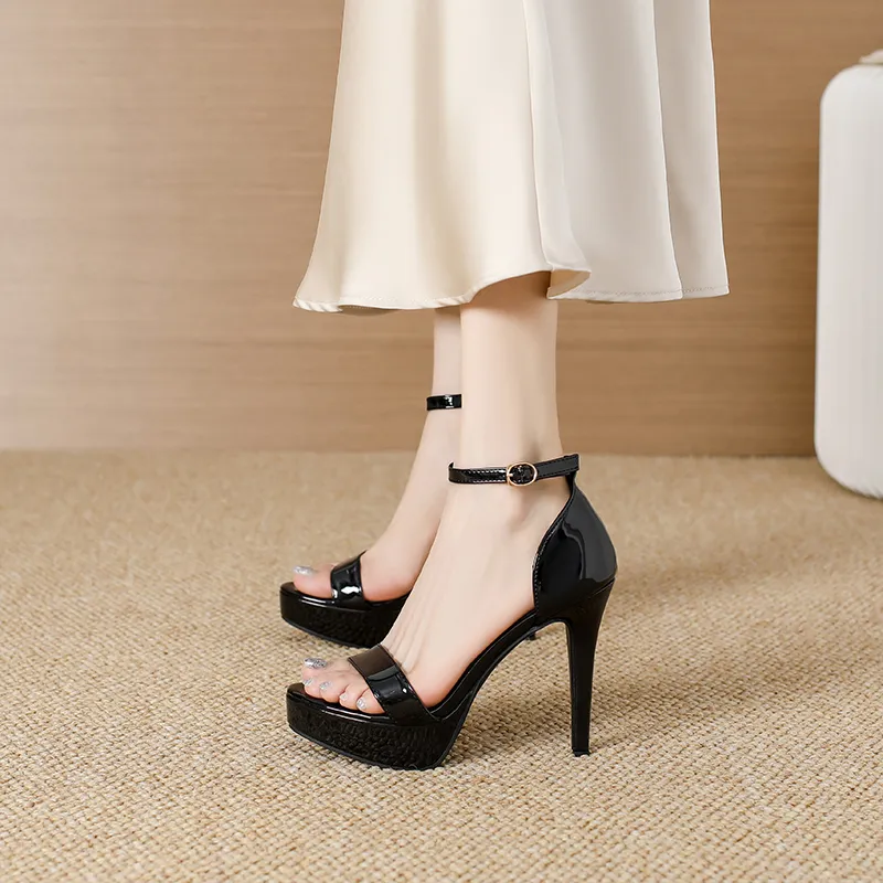 Lan Miao One Strap Sandals Women's Black-2