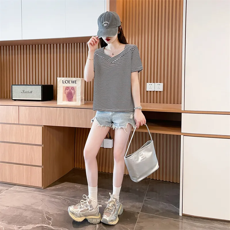 Mu Xiao Xin Regular T Shirt Women's-1
