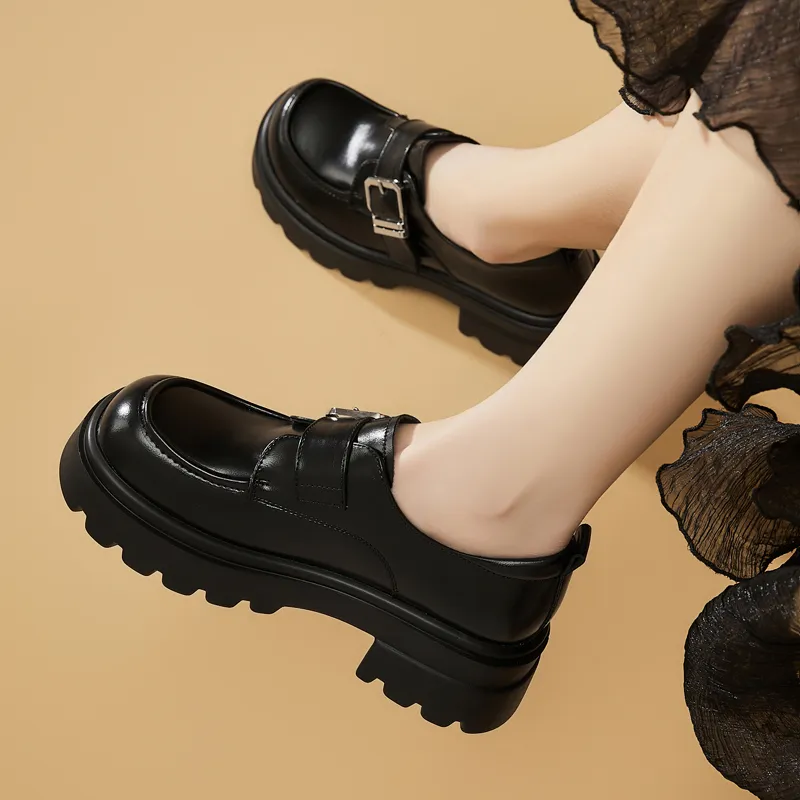 DAPHNE Loafers Women's Black/Ecru-11