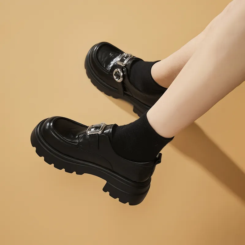 DAPHNE Loafers Women's Black/Ecru-5