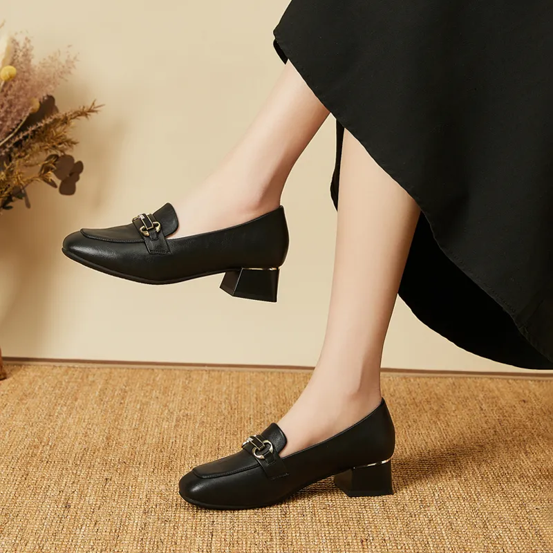 DAPHNE Loafers Women's Black/Ecru-9