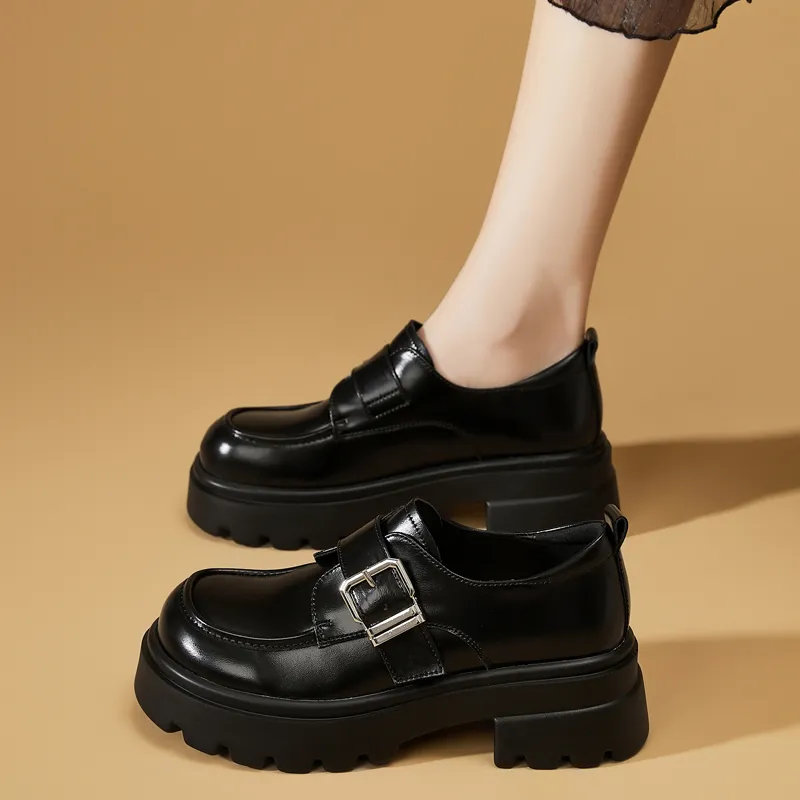 DAPHNE Loafers Women's Black/Ecru-10