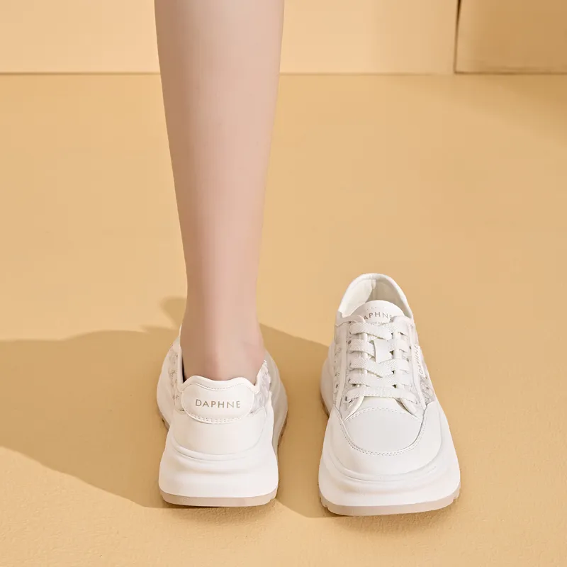 DAPHNE Breathable Low Top Skateboard Shoes Women's-10