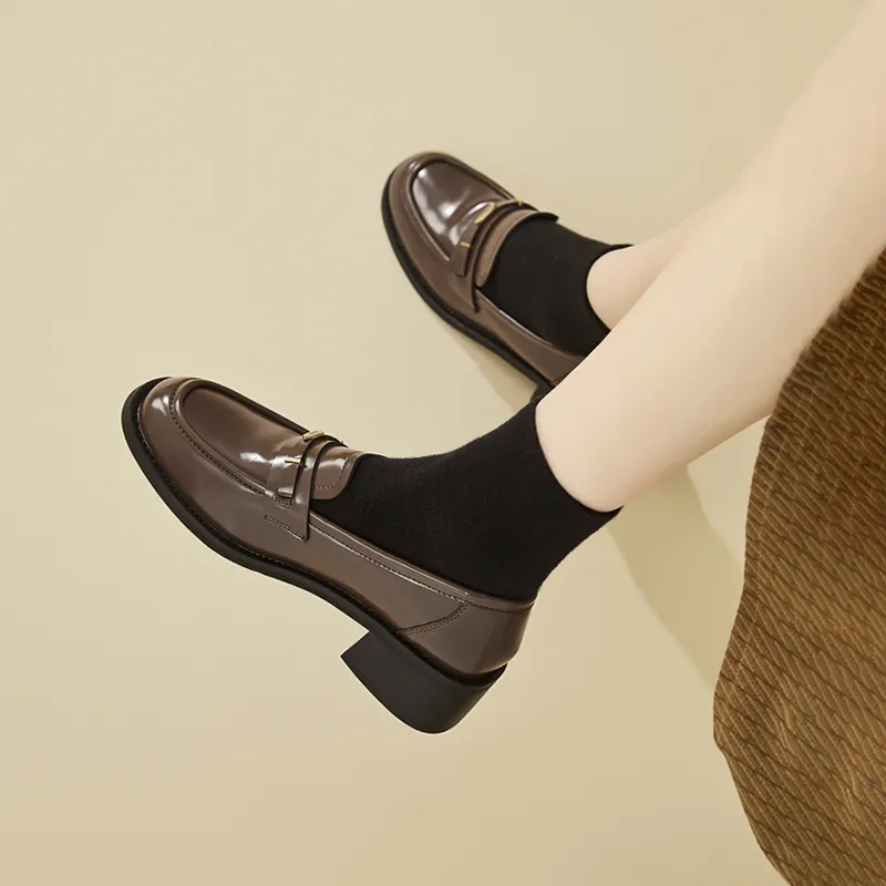 DAPHNE Loafers Women's Black/Brown-10