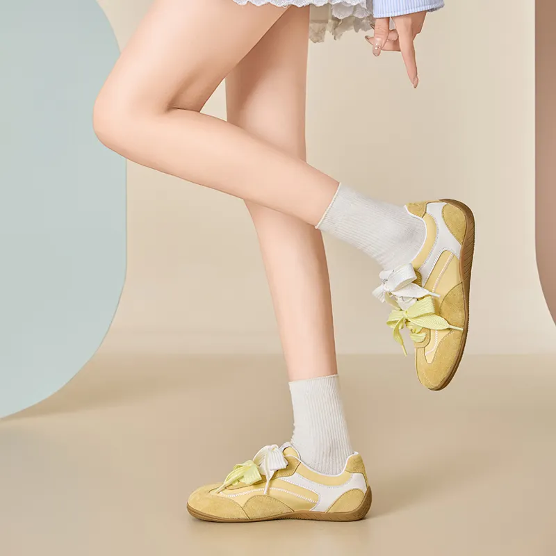 DAPHNE Low Top Skateboard Shoes Women's-16