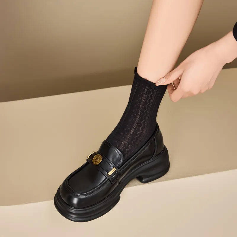 DAPHNE Loafers Women's Black/Ecru-5
