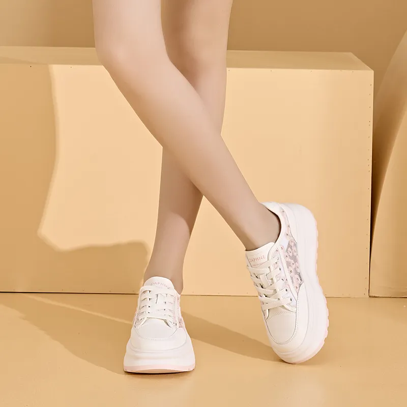 DAPHNE Breathable Low Top Skateboard Shoes Women's-5