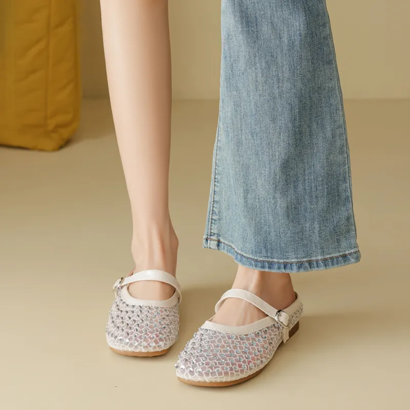 DAPHNE Slip Resistant Closed Toe Slippers Women's-12