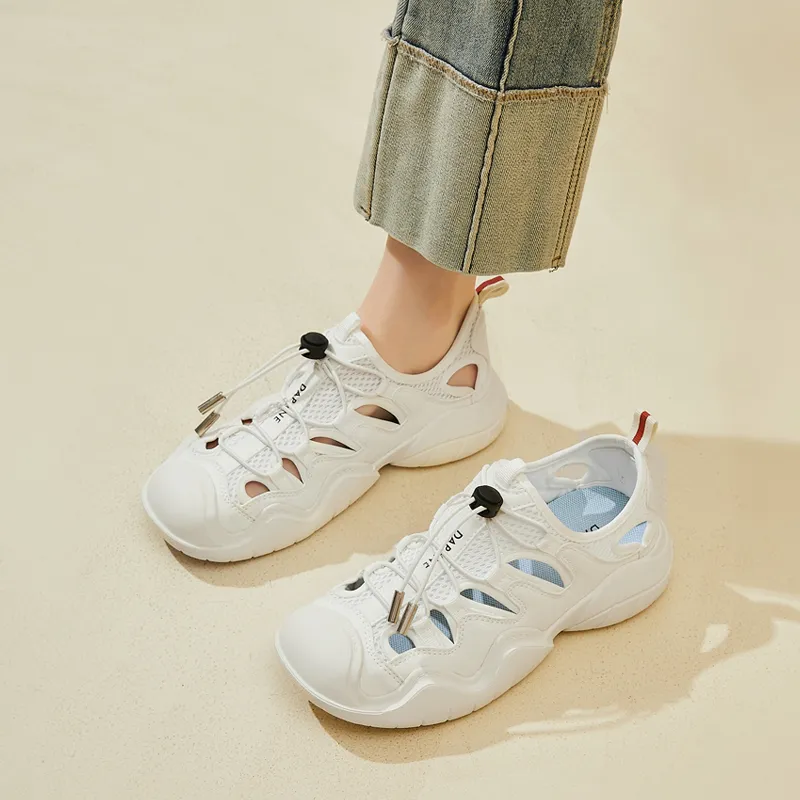 DAPHNE River Trekking Shoes Women's Ecru-5