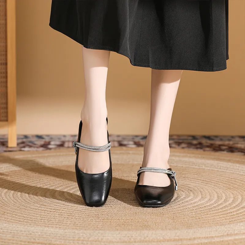 DAPHNE Rubber Sole Slip Resistant Closed Toe Slippers Women's-8