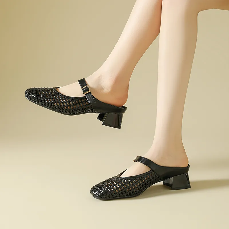 DAPHNE Rubber Sole Slip Resistant Closed Toe Slippers Women's-8