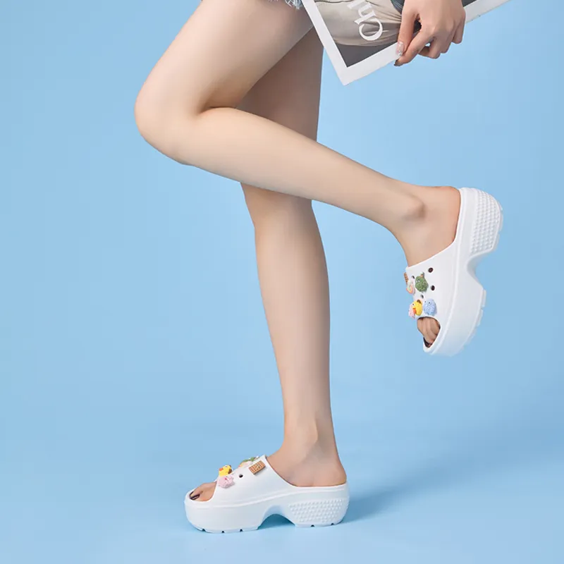 DAPHNE Slide Slippers Women's White/Black-8