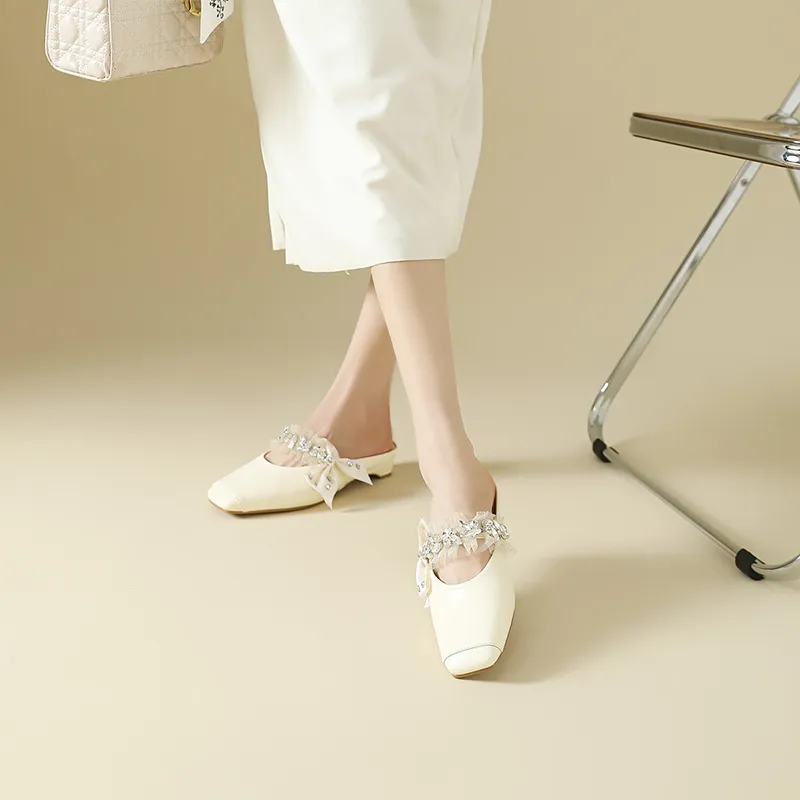 DAPHNE Slip Resistant Closed Toe Slippers Women's-15