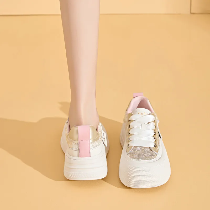 DAPHNE Low Top Skateboard Shoes Women's-1