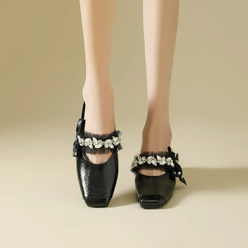 DAPHNE Slip Resistant Closed Toe Slippers Women's-9