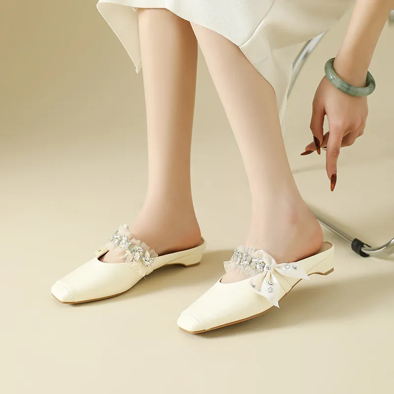 DAPHNE Slip Resistant Closed Toe Slippers Women's-16