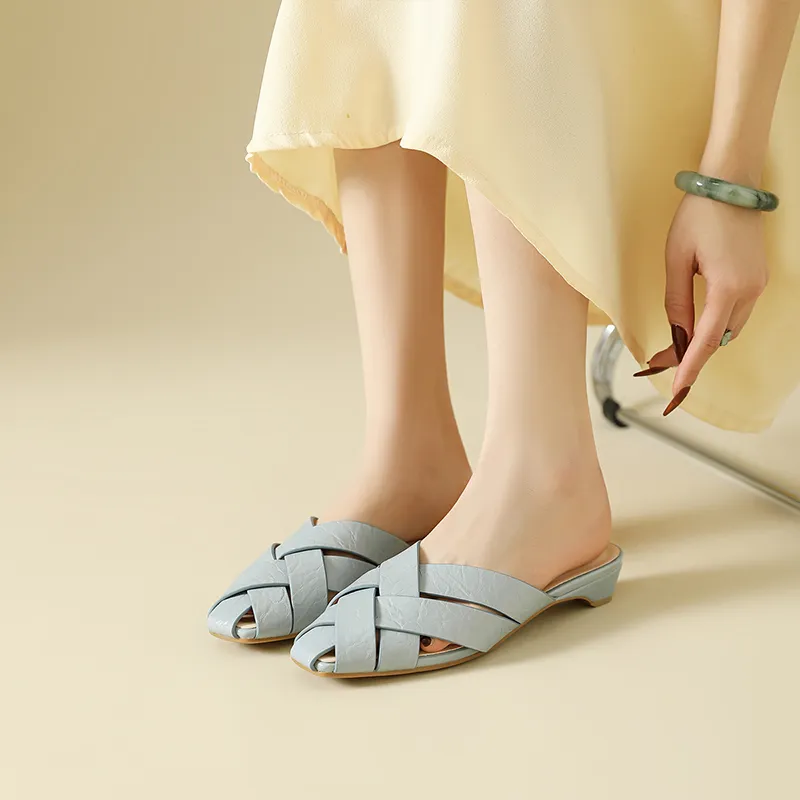 DAPHNE Rubber Sole Slip Resistant Closed Toe Slippers Women's-9