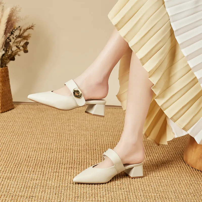 DAPHNE Slip Resistant Closed Toe Slippers Women's-9