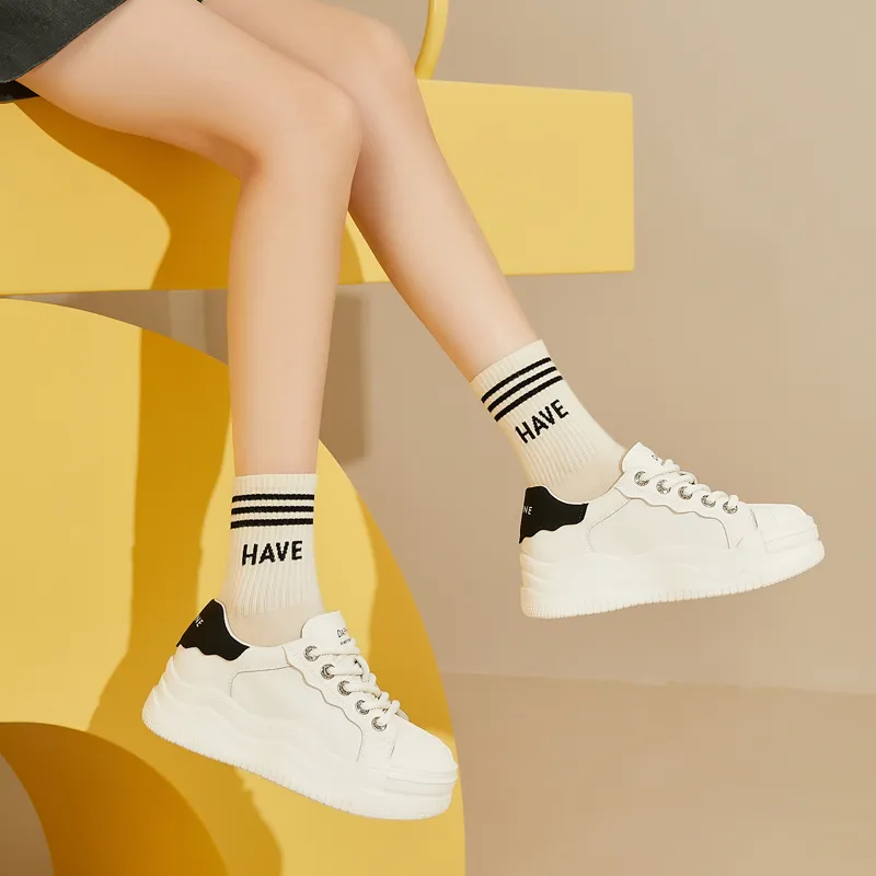DAPHNE Low Top Skateboard Shoes Women's Black-3