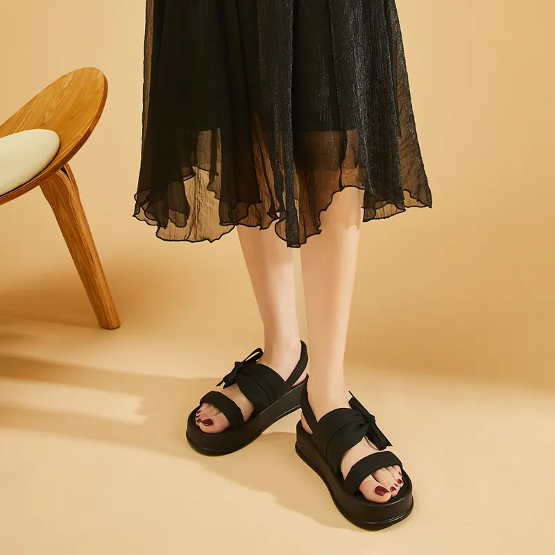 DAPHNE Beach Sandals Women's Black/Ecru-4