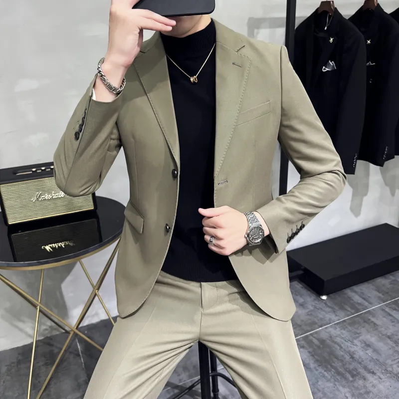 TUCANO Business Suits Men-16