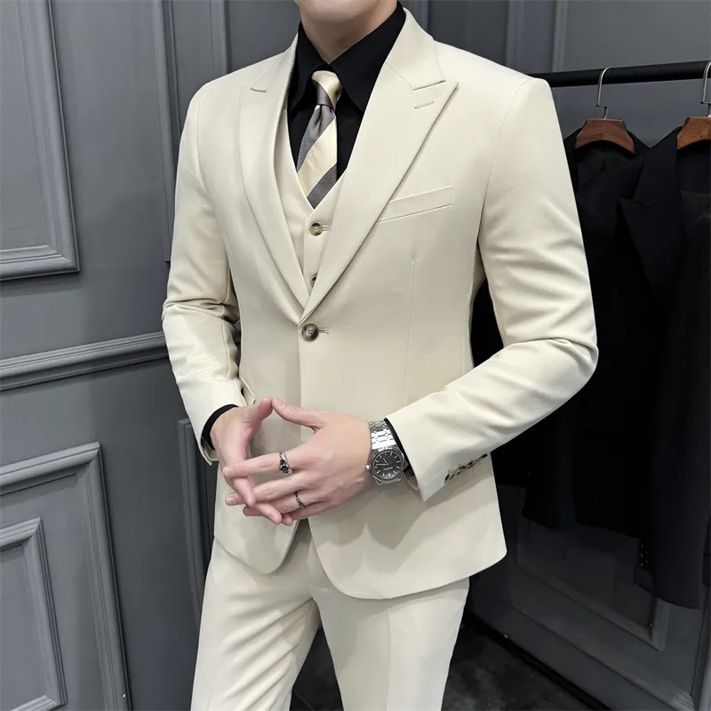 TUCANO Business Suits Unisex-32