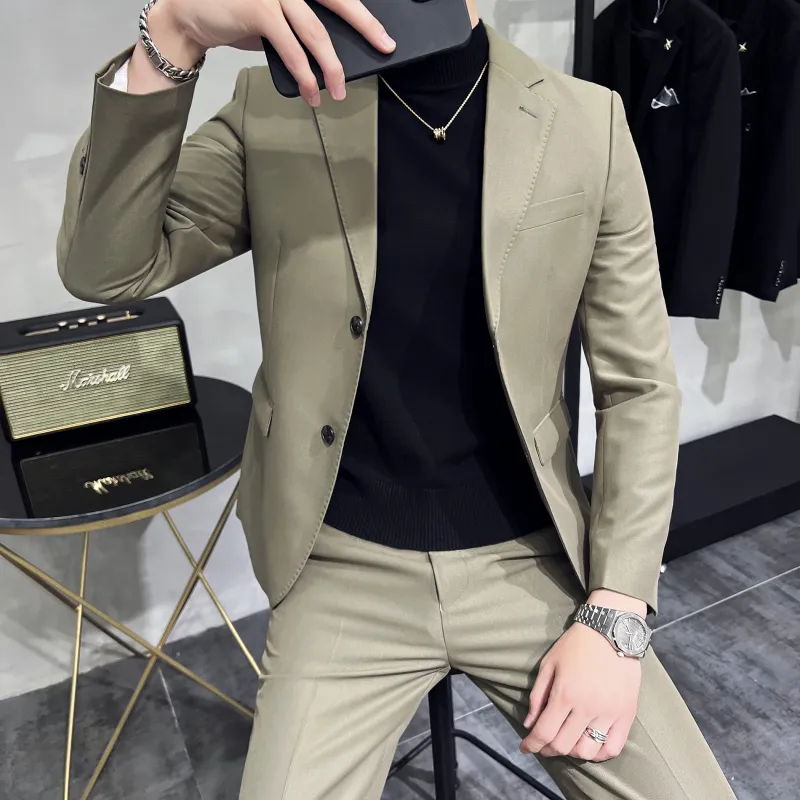TUCANO Business Suits Men-17