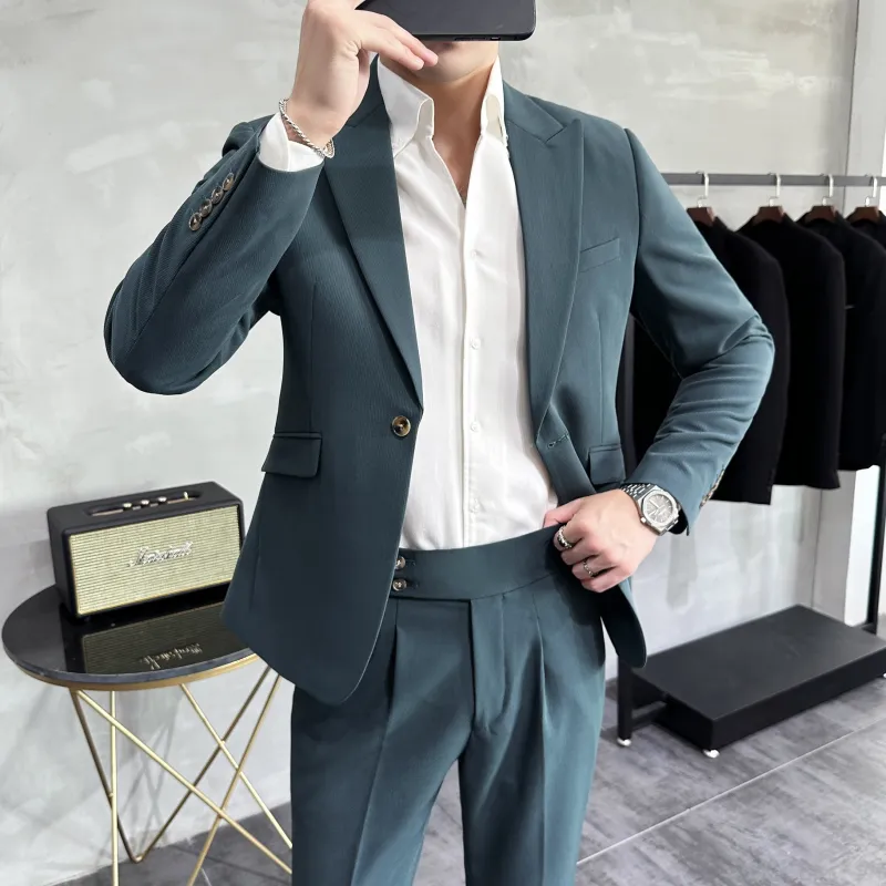 TUCANO Business Suits Unisex-16