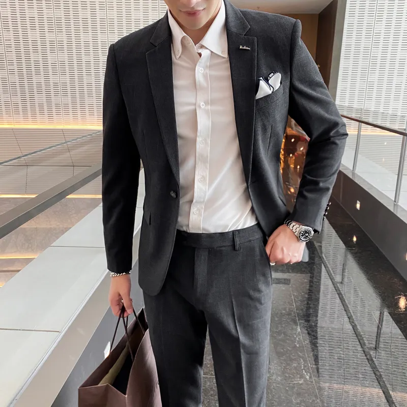 TUCANO Business Suits Unisex-8