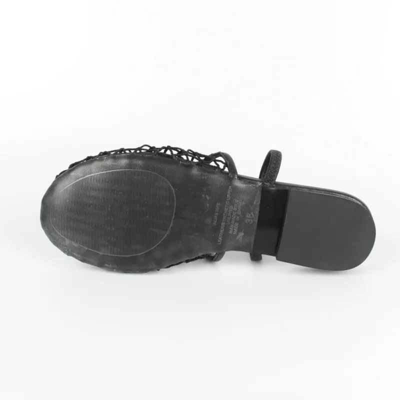 ALIAS MAE Closed Toe Slippers Women's-7