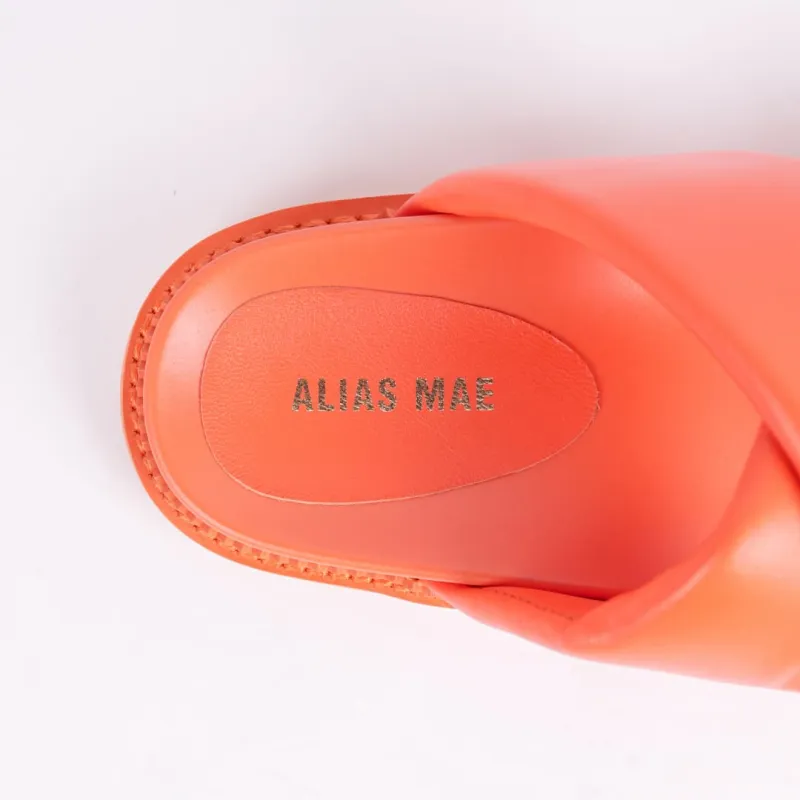 ALIAS MAE Rubber Sole Slip Resistant Odor Resistant Slide Slippers Women's-24
