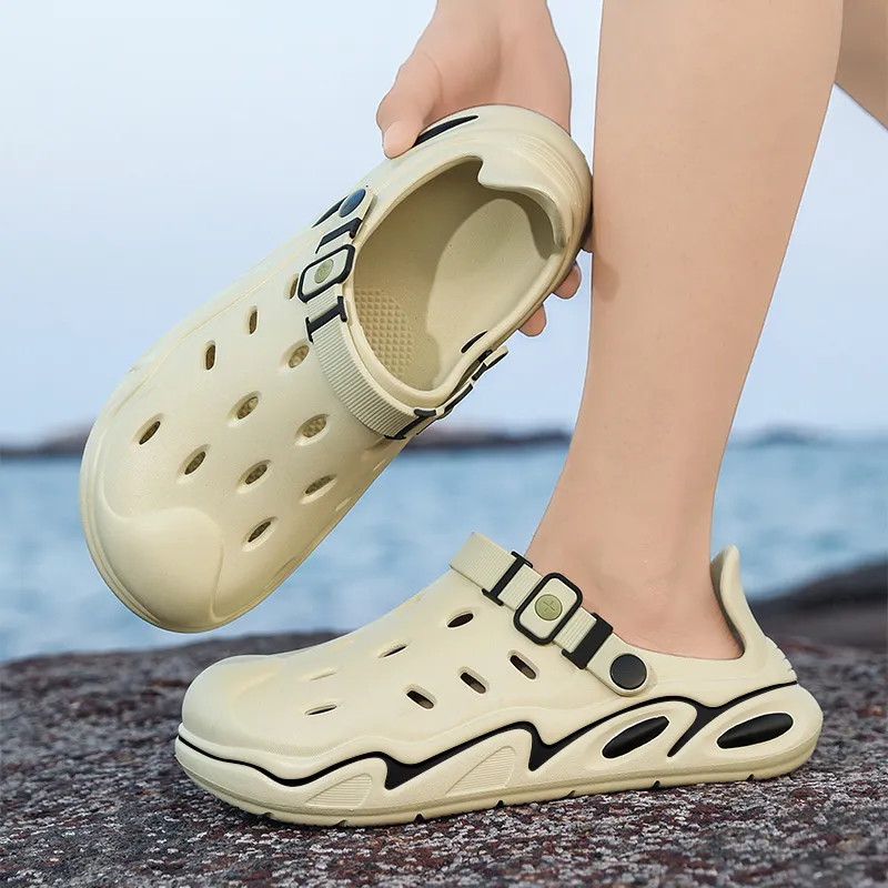 Colorful Creations Clogs Men's Box-11