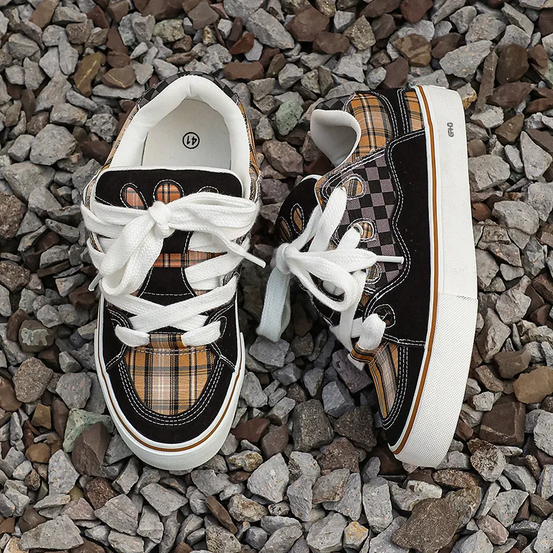 Kung Fu Partners Lightweight And Breathable Low Top Skateboard Shoes Unisex-15