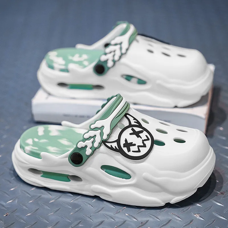Kung Fu partners Clogs Unisex-6