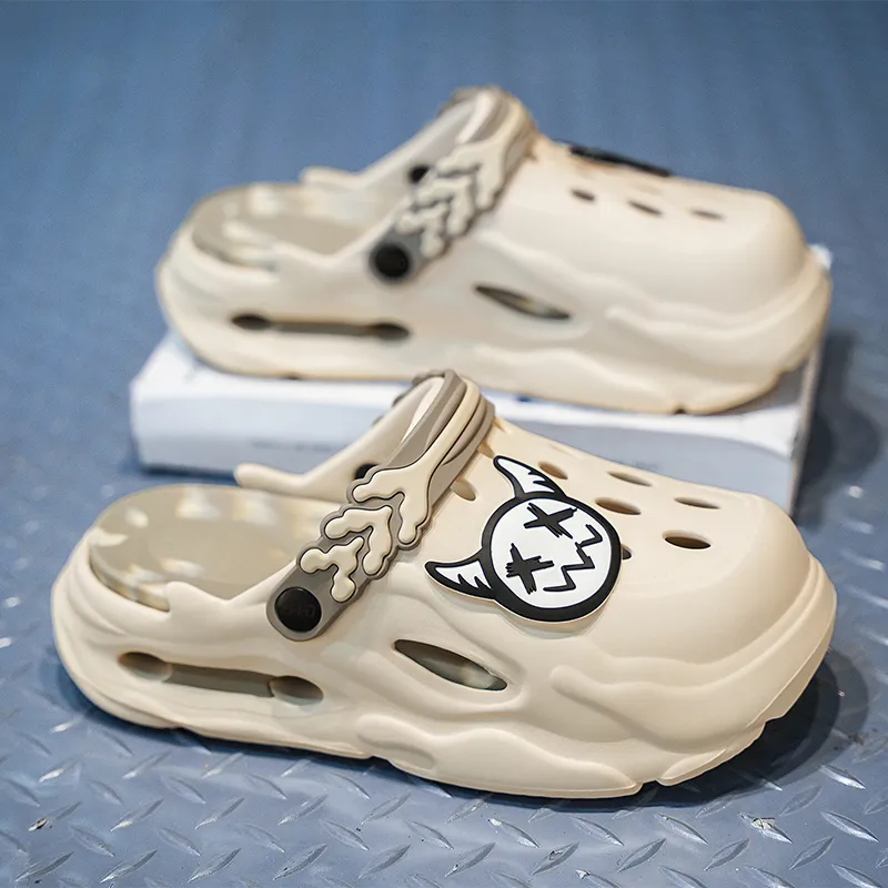 Kung Fu partners Clogs Unisex-10