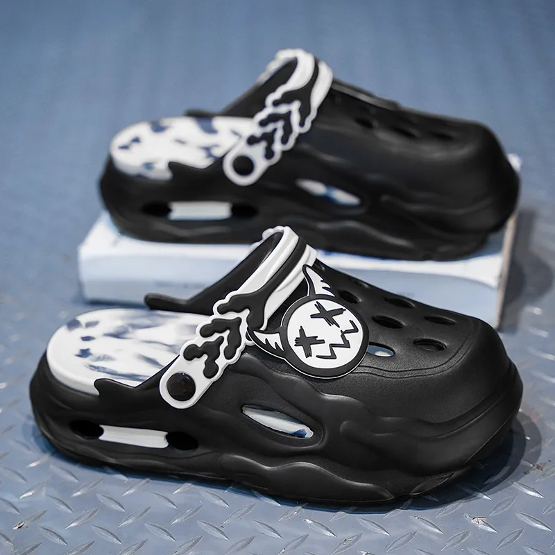 Kung Fu partners Clogs Unisex-2