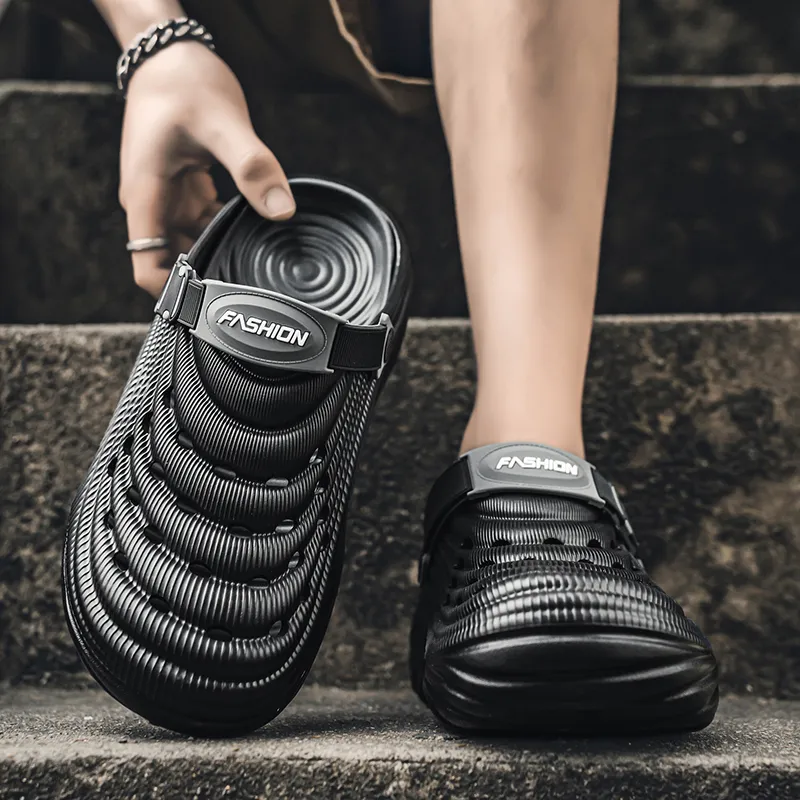 Kung Fu partners Clogs Men-3