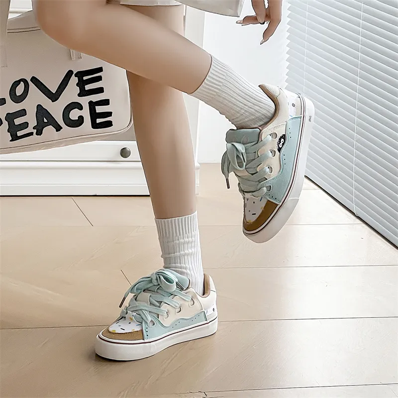 Kung Fu Partners Lightweight And Breathable Low Top Skateboard Shoes Unisex-2