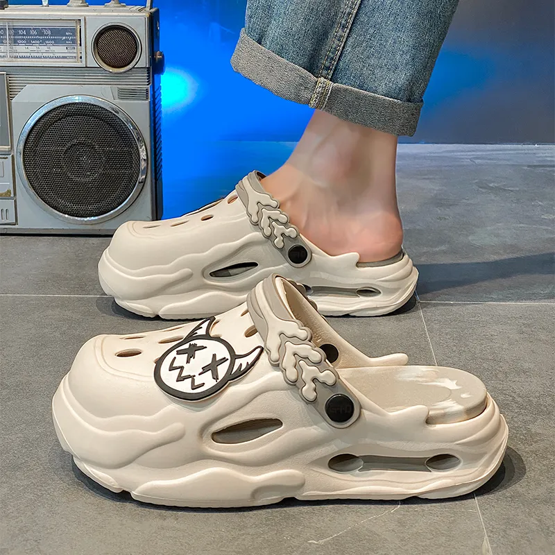 Kung Fu partners Clogs Unisex-11