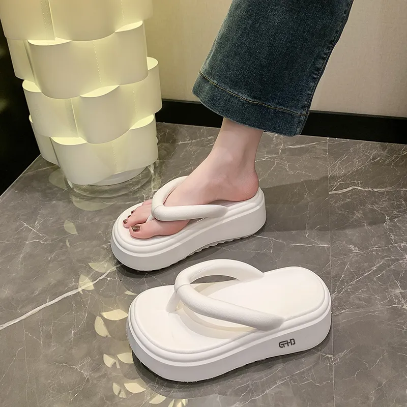 Kung Fu Partners Flip Flops Women's-2