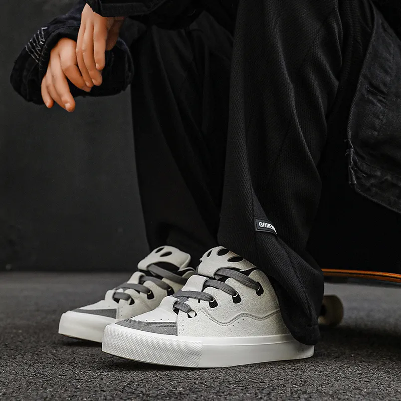 Kung Fu Partners Lightweight And Breathable Low Top Skateboard Shoes Unisex-20