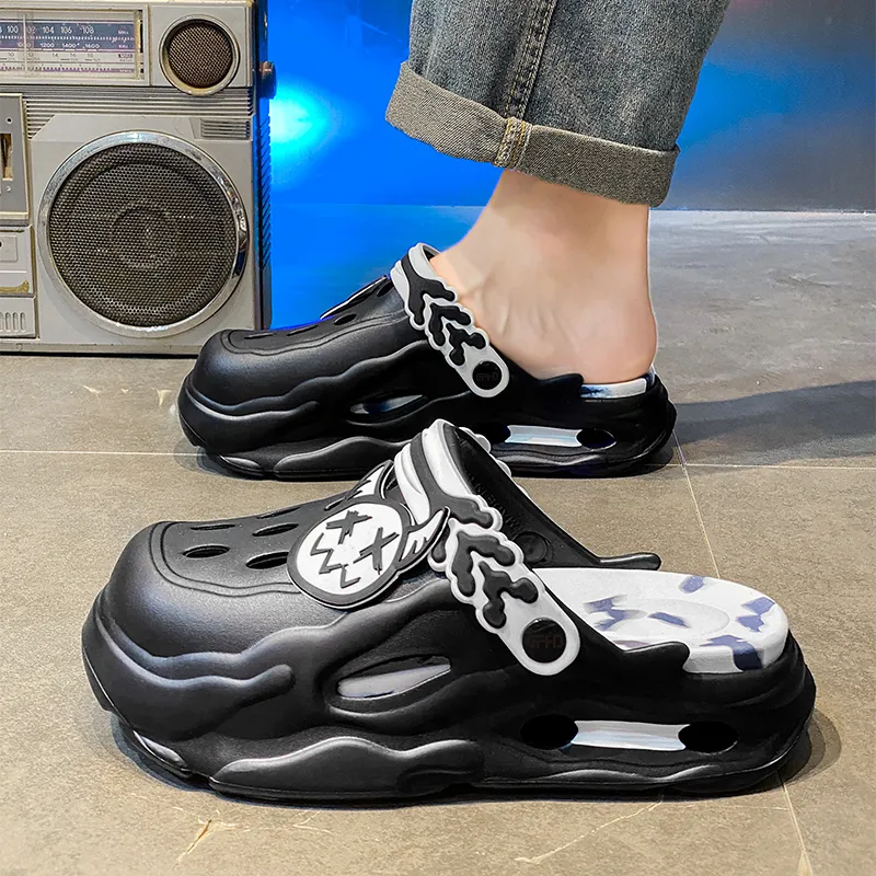 Kung Fu partners Clogs Unisex-3