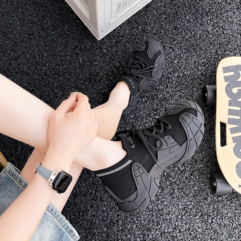 Dragon Dance Low Top Casual Shoes Women's-6