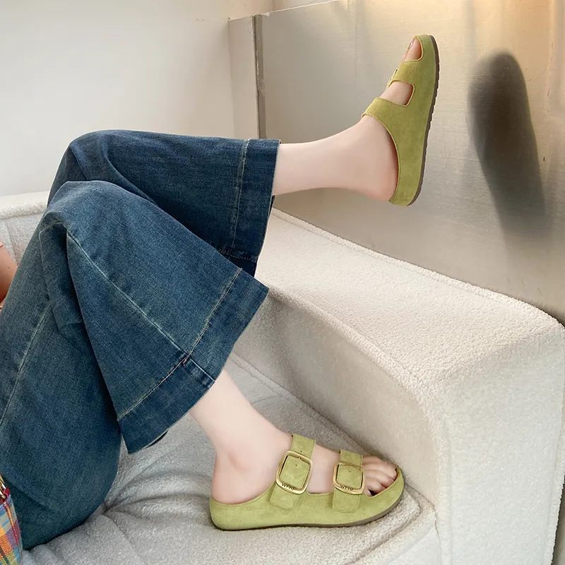 Dragon Dance Odor Resistant, Abrasion Resistant Slide Slippers Women's-7