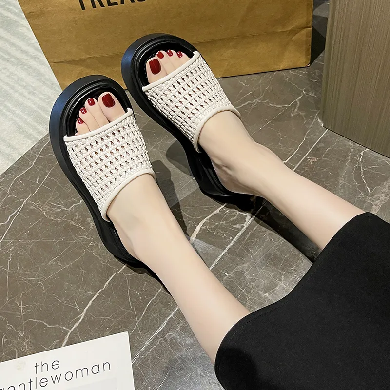 Dragon Dance Slide Slippers Women's-9